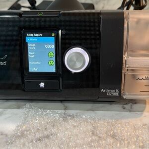 NEW ResMed AIRSENSE 10 AUTOSET CPAP Machine with accessories